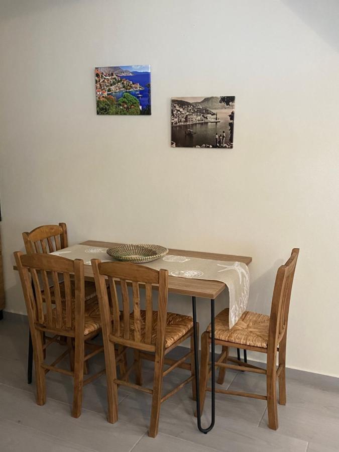 Aleminas Rooms Sými Eksteriør bilde
