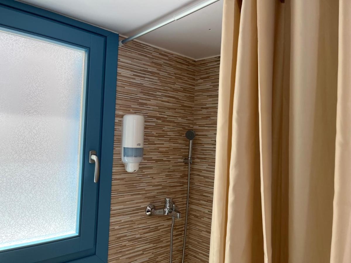 Aleminas Rooms Sými Eksteriør bilde